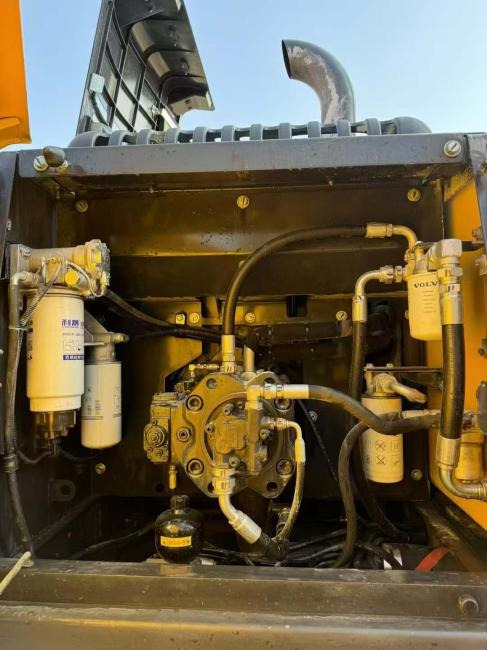 VOLVO EC240 - Excavadora de cadenas: foto 4 VOLVO EC240 - Excavadora de cadenas: foto 4