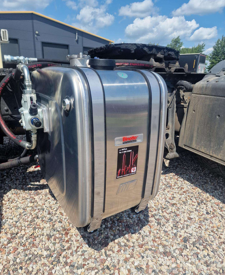 Iveco HIDRAULIA BINOTTO - Cabeza tractora: foto 4 Iveco HIDRAULIA BINOTTO - Cabeza tractora: foto 4