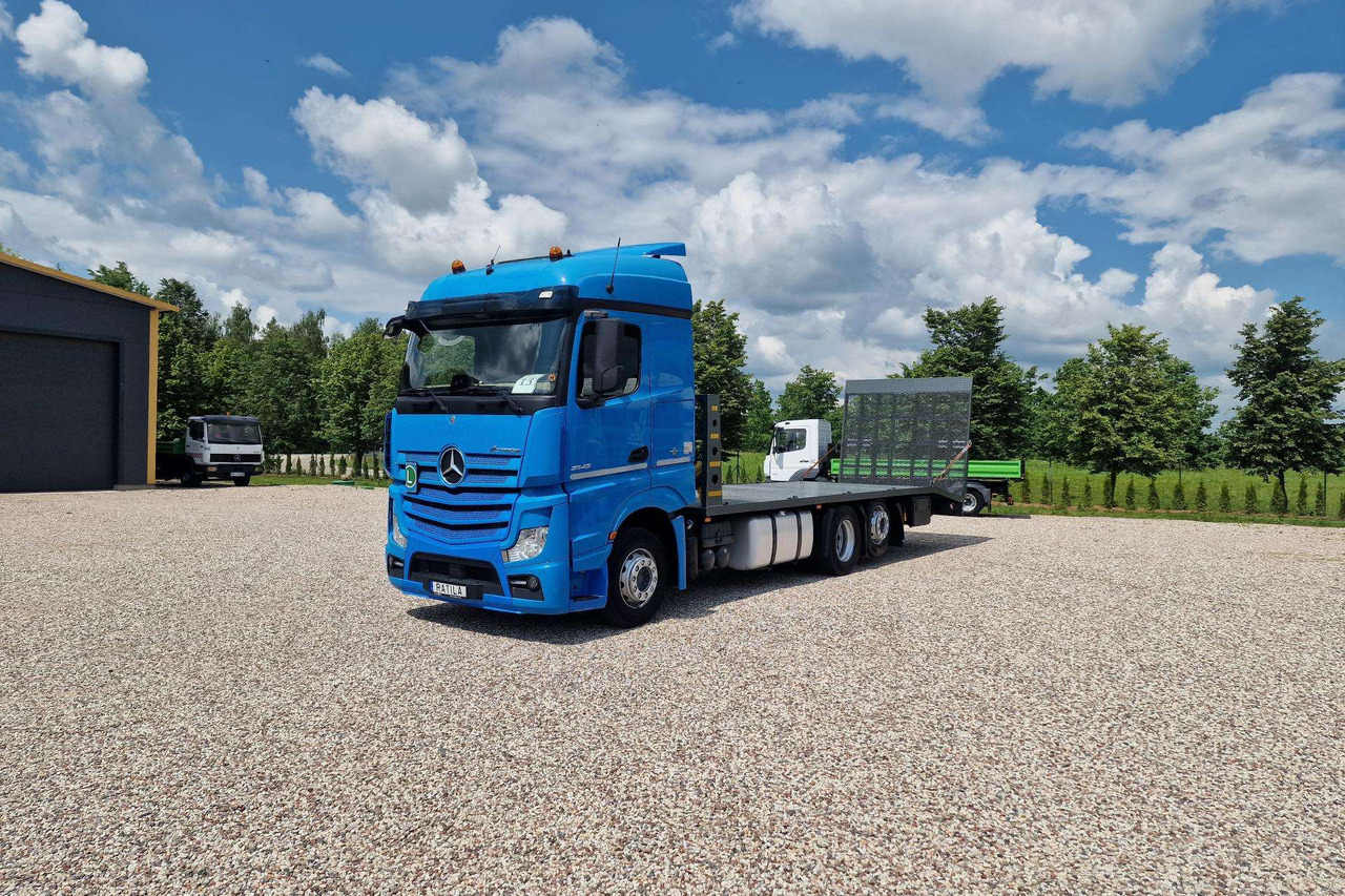 Mercedes-Benz Actros 25.43 - Camión portavehículos: foto 2 Mercedes-Benz Actros 25.43 - Camión portavehículos: foto 2
