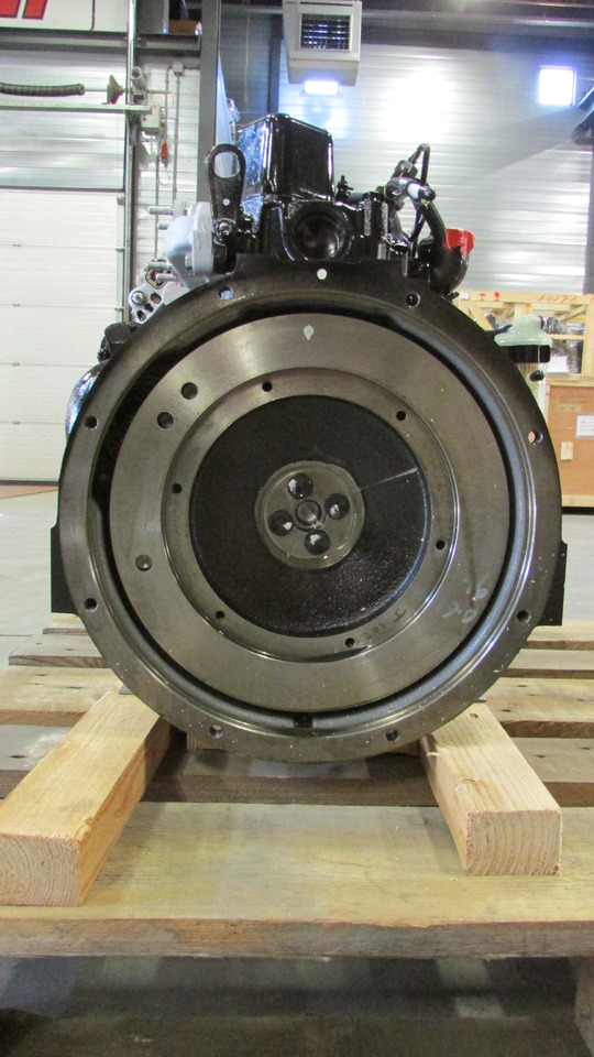 Mitsubishi New engine L3E-Z564SPH stage 5 + PTO - Motor para Excavadora: foto 4 Mitsubishi New engine L3E-Z564SPH stage 5 + PTO - Motor para Excavadora: foto 4