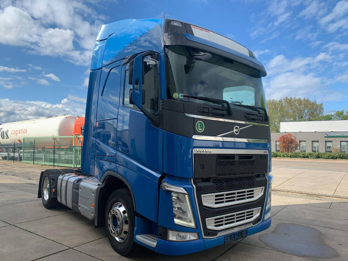 Volvo F Trekkers TE Huur, €595 Zonder Verdere Kosten - Cabeza tractora: foto 1 Volvo F Trekkers TE Huur, €595 Zonder Verdere Kosten - Cabeza tractora: foto 1