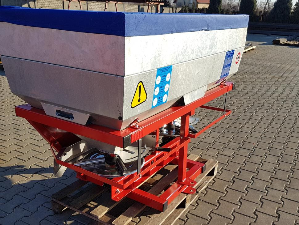 Grass-Rol Düngerstreuer / Fertilizer spreader / Epandeur d'engrais / Spandiconcime / Разбрасыватель минеральных удобрений / Rozsiewacz nawozu 600 l - Esparcidor de fertilizantes: foto 5 Grass-Rol Düngerstreuer / Fertilizer spreader / Epandeur d'engrais / Spandiconcime / Разбрасыватель минеральных удобрений / Rozsiewacz nawozu 600 l - Esparcidor de fertilizantes: foto 5