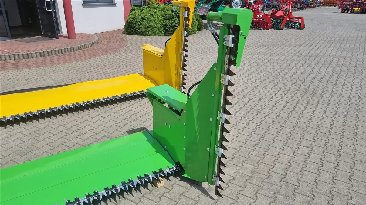 Lupus Rapsvorsatz / Rape cutter / Barre de coupe à colza / Mesa de colza / Tavolo da colza / Рапсовый стол / Stół do rzepaku 6 m - Cabezal de colza: foto 4 Lupus Rapsvorsatz / Rape cutter / Barre de coupe à colza / Mesa de colza / Tavolo da colza / Рапсовый стол / Stół do rzepaku 6 m - Cabezal de colza: foto 4