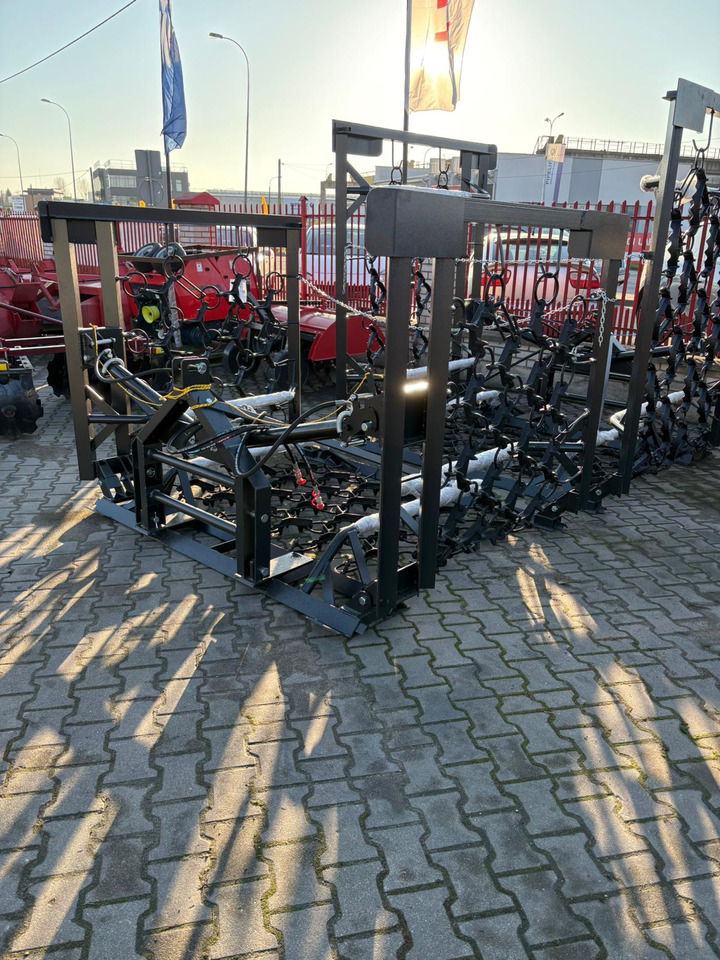 METAL-TECHNIK Wiesenegge / Meadow harrow / Herse de prairie / Strigliatrice / Полевая волокуша / Włóka łąkowa 4 m - Rastra de cadenas: foto 1 METAL-TECHNIK Wiesenegge / Meadow harrow / Herse de prairie / Strigliatrice / Полевая волокуша / Włóka łąkowa 4 m - Rastra de cadenas: foto 1