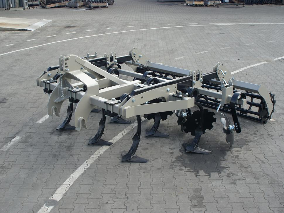 ROLEX Flügelschargrubber / Stubble cultivator / Dechaumeur à dents / Стерневой культиватор / Agregat podorywkowy 3 m - Cultivador: foto 1 ROLEX Flügelschargrubber / Stubble cultivator / Dechaumeur à dents / Стерневой культиватор / Agregat podorywkowy 3 m - Cultivador: foto 1