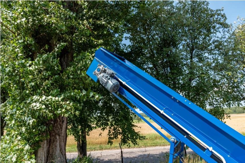 ROLMET Förderband / Belt conveyor / Convoyeur à tapis / Przenośnik taśmowy / Trasportatore a nastro / Конвейер ленточный / Przenośnik taśmowy PT - 1/3R - Banda transportadora: foto 4 ROLMET Förderband / Belt conveyor / Convoyeur à tapis / Przenośnik taśmowy / Trasportatore a nastro / Конвейер ленточный / Przenośnik taśmowy PT - 1/3R - Banda transportadora: foto 4