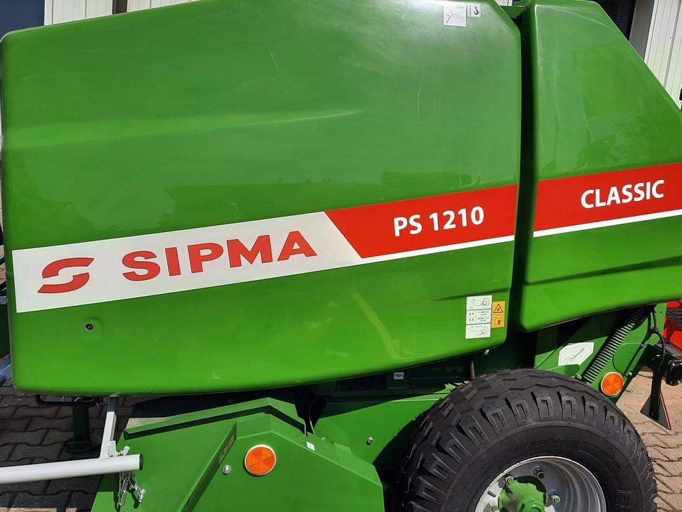 SIPMA Rundballenpresse / Round baler / Ballenpresse / Presse à balles / Rotoempacadora / Пресс-подборщик/ Prasa belująca stałokomorowa PS 1210 - Rotoempacadora: foto 4 SIPMA Rundballenpresse / Round baler / Ballenpresse / Presse à balles / Rotoempacadora / Пресс-подборщик/ Prasa belująca stałokomorowa PS 1210 - Rotoempacadora: foto 4