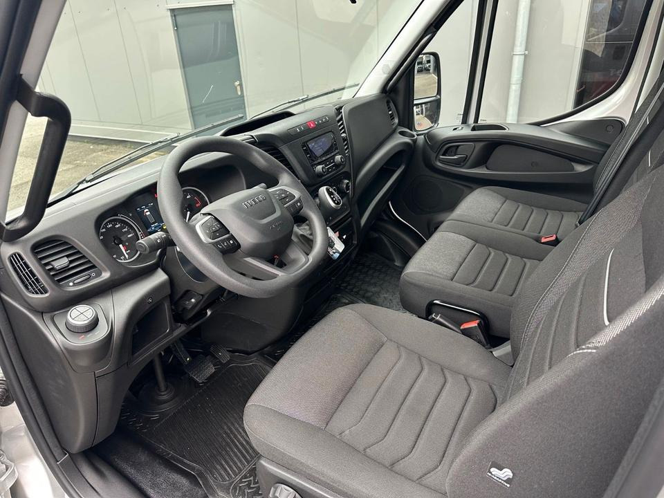 Camión portavehículos, Furgoneta Algema IVECO FESTPLATEAU + Planenaufbau 3,6 to Nutzlast: foto 7 Camión portavehículos, Furgoneta Algema IVECO FESTPLATEAU + Planenaufbau 3,6 to Nutzlast: foto 7