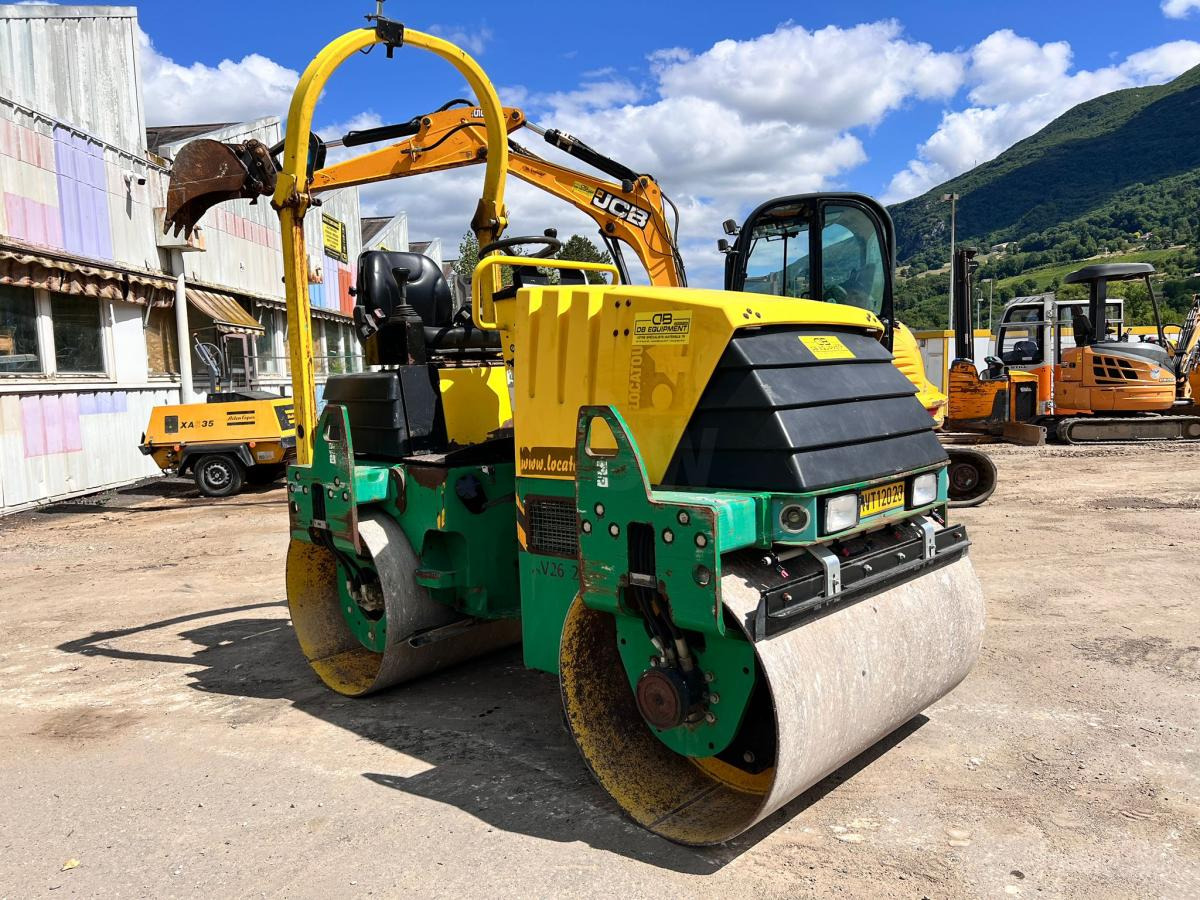 Leasing de Ammann COMPACTEUR AV26-2 ROULEAU TANDEM VIBRANT ARTICULÉ Ammann COMPACTEUR AV26-2 ROULEAU TANDEM VIBRANT ARTICULÉ: foto 6 Leasing de Ammann COMPACTEUR AV26-2 ROULEAU TANDEM VIBRANT ARTICULÉ Ammann COMPACTEUR AV26-2 ROULEAU TANDEM VIBRANT ARTICULÉ: foto 6
