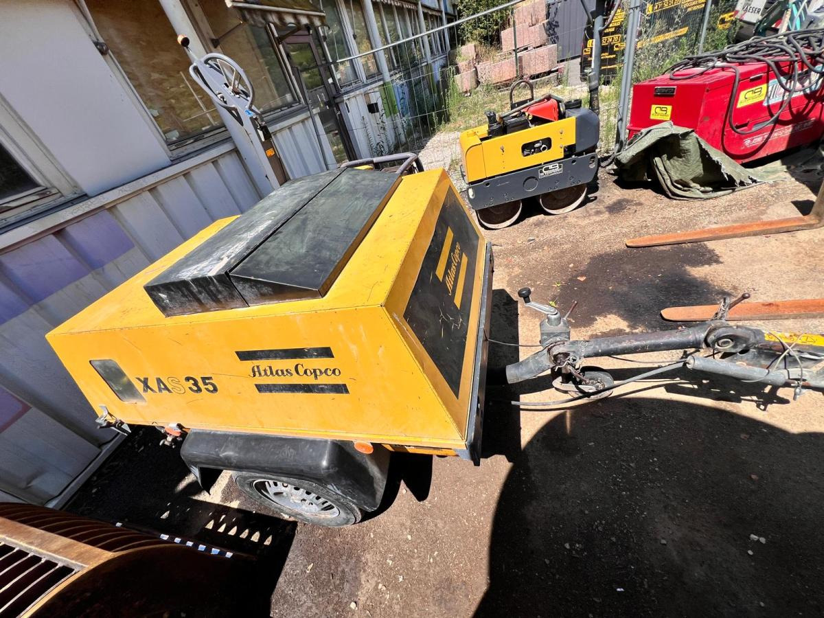 Atlas copco XAS 35 COMPRESSEUR 9BAR SUR REMORQUE (NET DE TVA) - Compresor de aire: foto 5 Atlas copco XAS 35 COMPRESSEUR 9BAR SUR REMORQUE (NET DE TVA) - Compresor de aire: foto 5