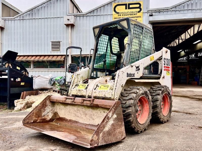 Bobcat S130 Chargeuse Compact - Minicargadora: foto 1 Bobcat S130 Chargeuse Compact - Minicargadora: foto 1