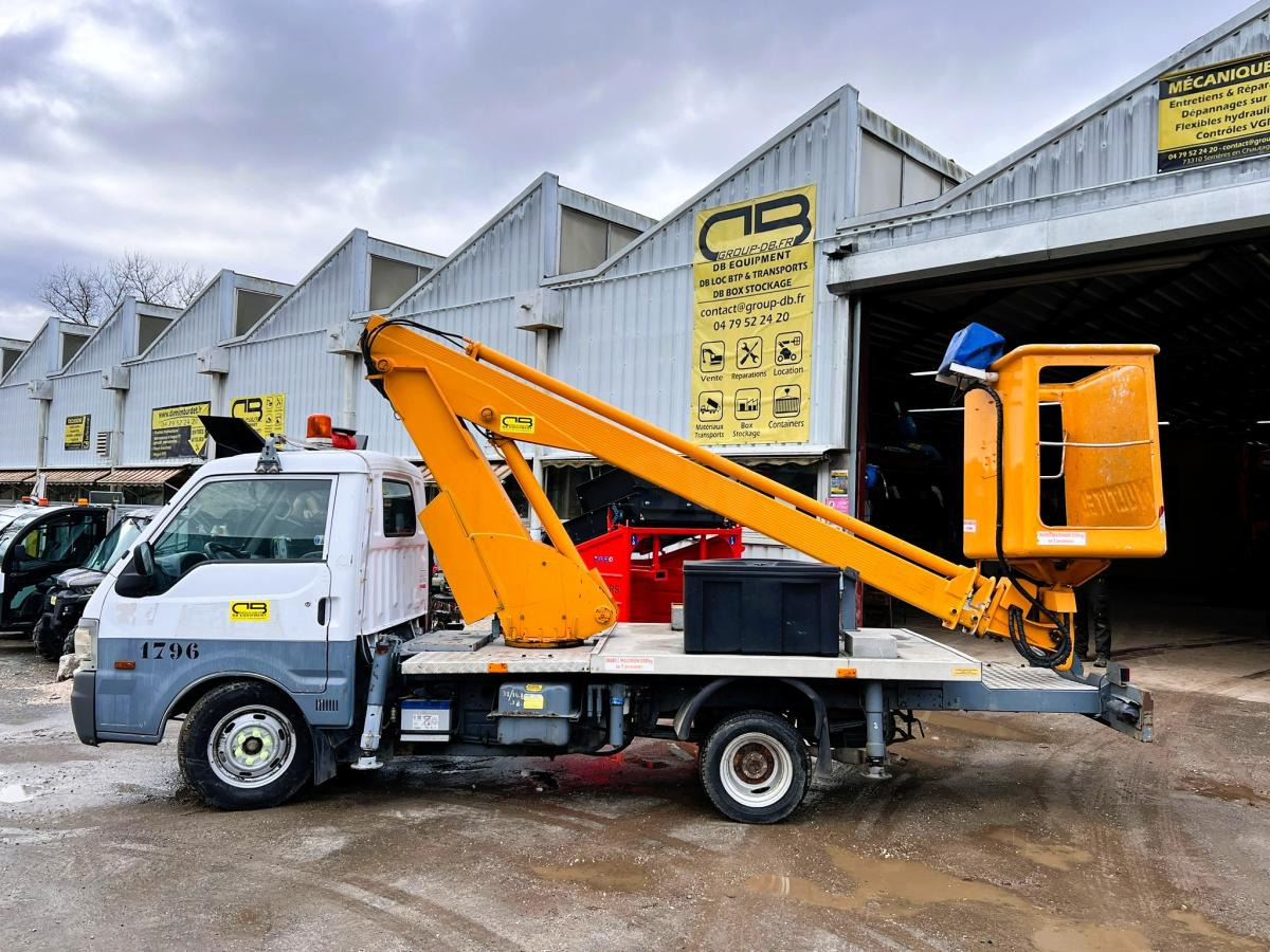 Mazda Bongo Fourgon Nacelle 14,5m - Plataforma elevadora, Furgoneta: foto 2 Mazda Bongo Fourgon Nacelle 14,5m - Plataforma elevadora, Furgoneta: foto 2