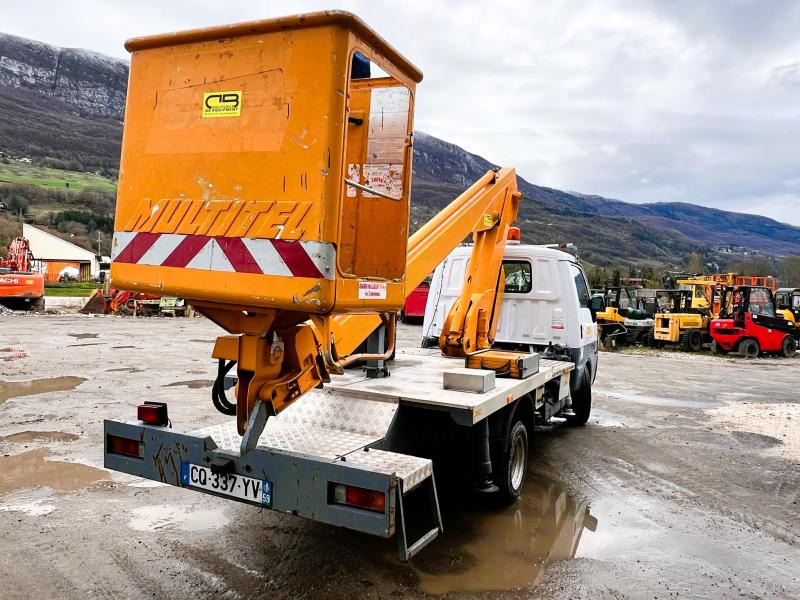 Mazda Bongo Fourgon Nacelle 14,5m - Plataforma elevadora, Furgoneta: foto 4 Mazda Bongo Fourgon Nacelle 14,5m - Plataforma elevadora, Furgoneta: foto 4