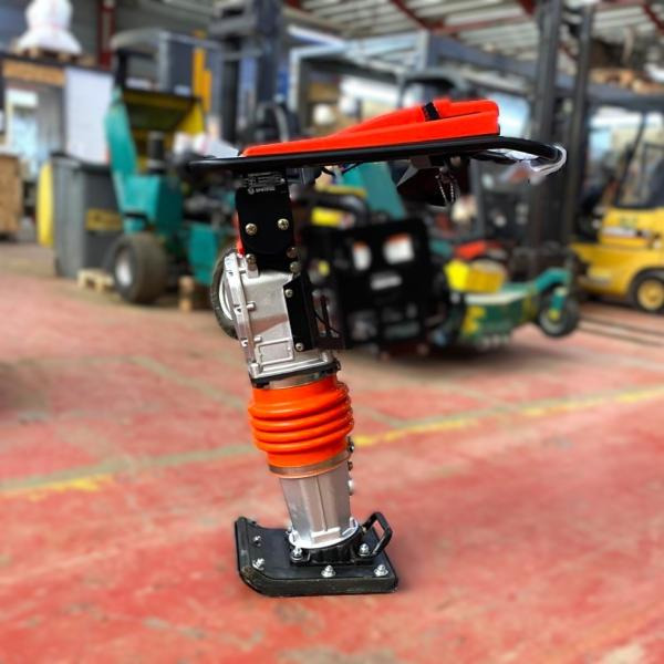 Spatmat Pilonneuse 65Kg Neuve SPATMAT SG70H - Vibroapisonador: foto 3 Spatmat Pilonneuse 65Kg Neuve SPATMAT SG70H - Vibroapisonador: foto 3