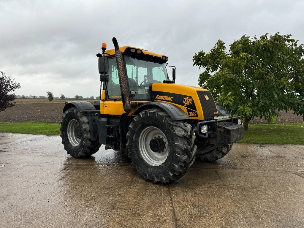 JCB 3185 Fastrac Smoothshift - Tractor: foto 2 JCB 3185 Fastrac Smoothshift - Tractor: foto 2