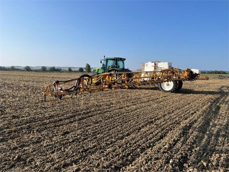 Knight 28m 3800L Trailed Sprayer **Video Below** - Pulverizador suspendido: foto 2 Knight 28m 3800L Trailed Sprayer **Video Below** - Pulverizador suspendido: foto 2