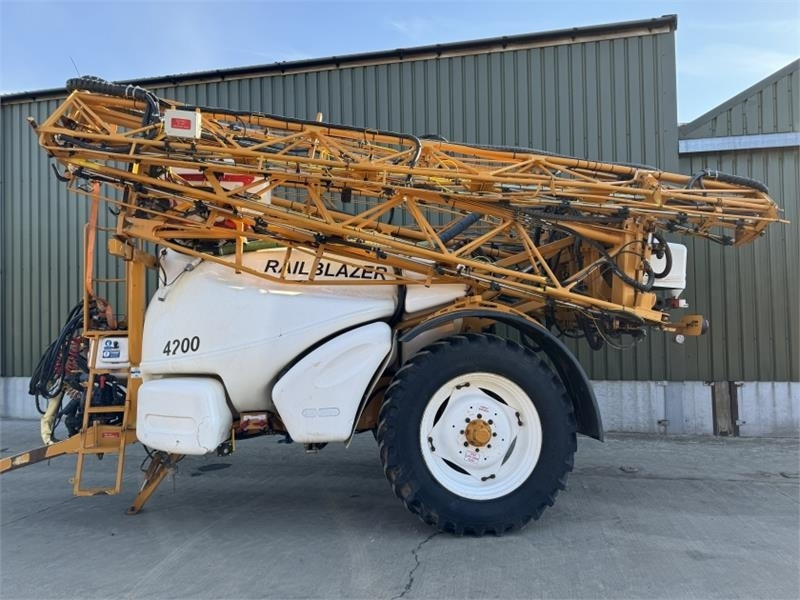 Knight Trailblazer 4200l 36m Trailed Sprayer  - Pulverizador suspendido: foto 2 Knight Trailblazer 4200l 36m Trailed Sprayer  - Pulverizador suspendido: foto 2