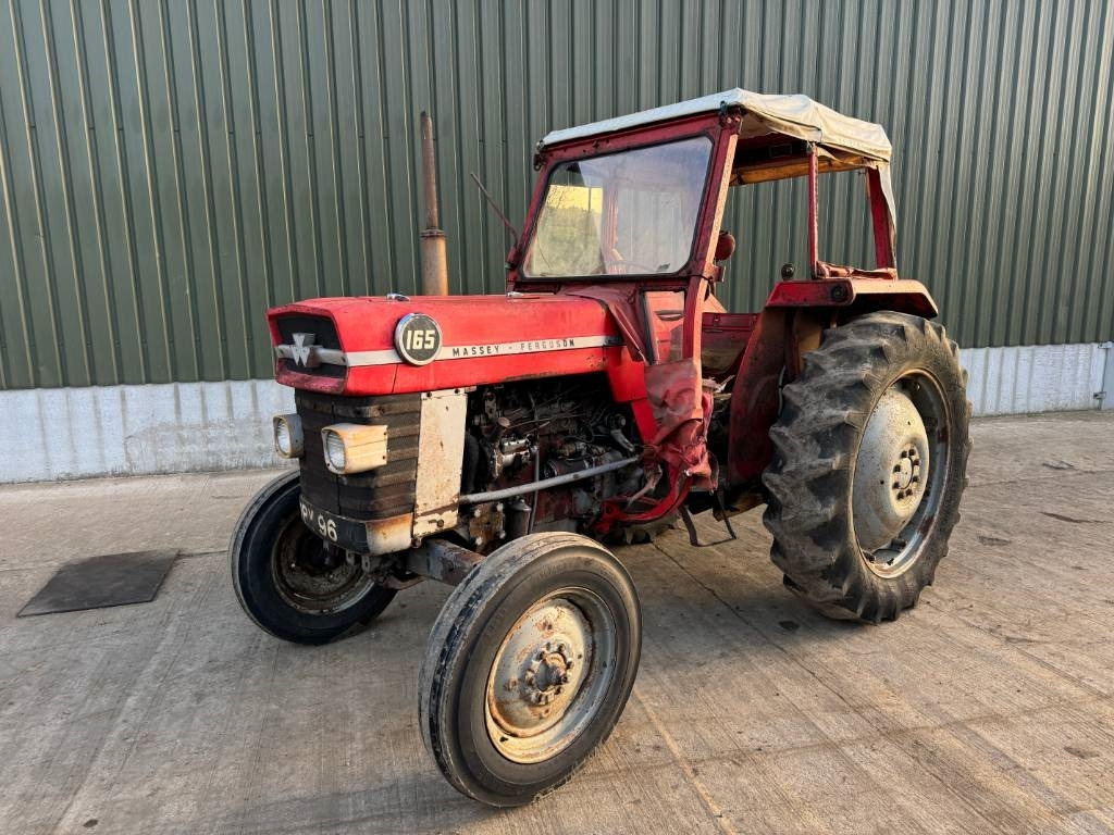 Massey Ferguson 165 - Tractor: foto 2 Massey Ferguson 165 - Tractor: foto 2