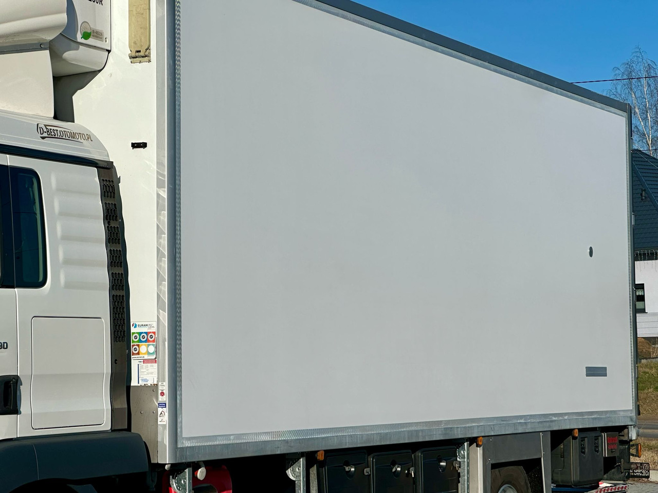Camión frigorífico MAN TGM 18.290 / CHŁODNIA / WINDA / 18 EUROPALET / NISKI PRZEBIEG / AUTOMAT/ DRUKARKA / SYPIALKA / 2018 ROK / THERMO KING 1200: foto 10 Camión frigorífico MAN TGM 18.290 / CHŁODNIA / WINDA / 18 EUROPALET / NISKI PRZEBIEG / AUTOMAT/ DRUKARKA / SYPIALKA / 2018 ROK / THERMO KING 1200: foto 10