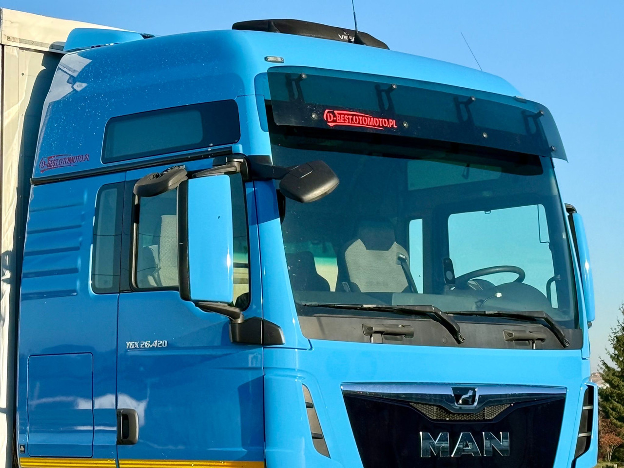 Camión lona MAN TGX 26.420 / FIRANKA / WINDA / 23 EUROPALETY / 6x2 / AUTOMAT / EURO 6 / OŚ PODNOSZONA / DUŻA KABINA / 2019 ROK: foto 8 Camión lona MAN TGX 26.420 / FIRANKA / WINDA / 23 EUROPALETY / 6x2 / AUTOMAT / EURO 6 / OŚ PODNOSZONA / DUŻA KABINA / 2019 ROK: foto 8