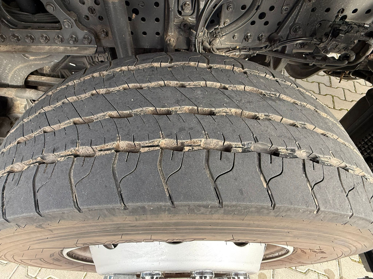 Camión frigorífico MERCEDES-BENZ ACTROS 1836 / CHŁODNIA / WINDA / 18 PALET / SILNIK 10677 cm3 / CARRIER / SYPIALKA / AUTOMAT / 2018 ROK: foto 12 Camión frigorífico MERCEDES-BENZ ACTROS 1836 / CHŁODNIA / WINDA / 18 PALET / SILNIK 10677 cm3 / CARRIER / SYPIALKA / AUTOMAT / 2018 ROK: foto 12