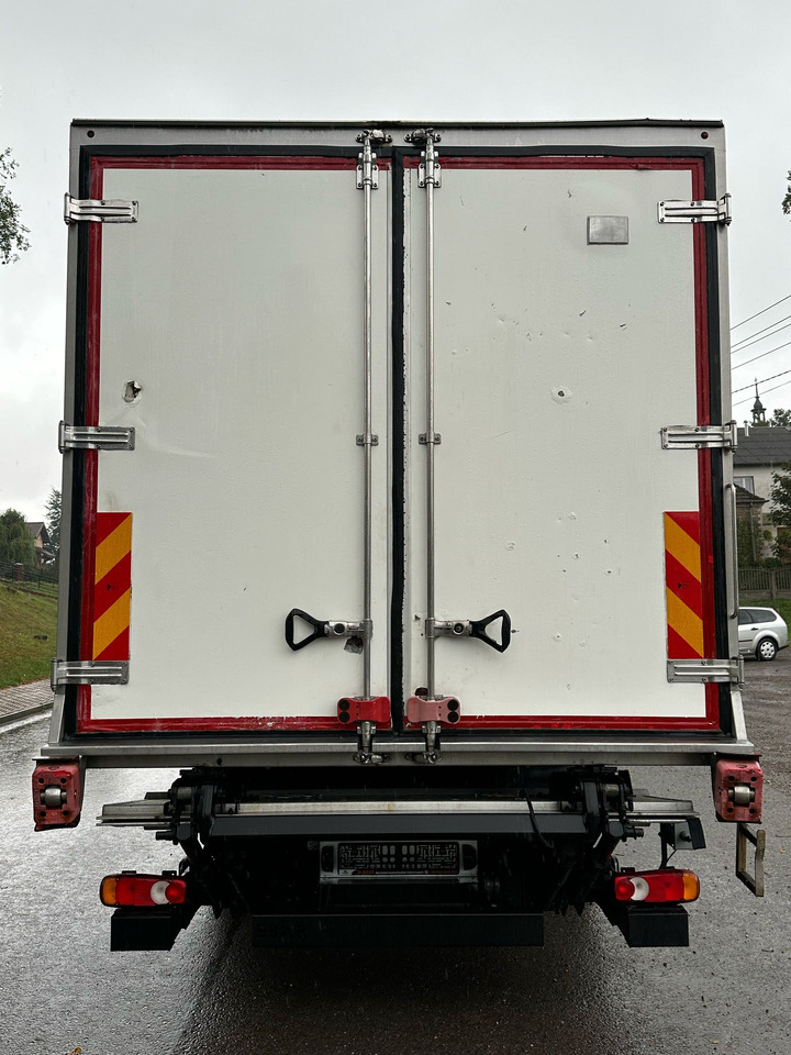 RENAULT D 14 / 240 / CHŁODNIA / WINDA / 16 EUROPALET / 6.7 M DŁUGOŚCI / BI-TEMPERATURA / CARRIER SUPRA 850 - Camión frigorífico: foto 5 RENAULT D 14 / 240 / CHŁODNIA / WINDA / 16 EUROPALET / 6.7 M DŁUGOŚCI / BI-TEMPERATURA / CARRIER SUPRA 850 - Camión frigorífico: foto 5