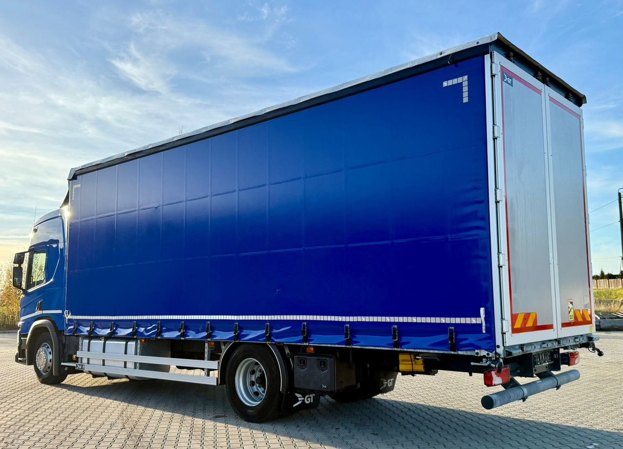 SCANIA P280 / FIRANKA / 20 EUROPALET / 220 TYŚ KM / 2022 ROK / SYPIALKA - Camión lona: foto 4 SCANIA P280 / FIRANKA / 20 EUROPALET / 220 TYŚ KM / 2022 ROK / SYPIALKA - Camión lona: foto 4