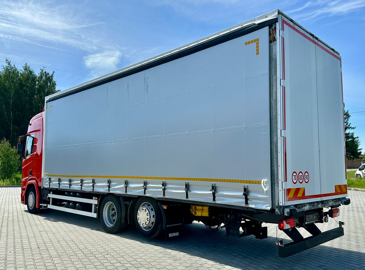 SCANIA R410 / FIRANKA / 21 EUROPALET / 8.5 M DŁUGOŚCI / 6x2 / PODWIESZA - Camión lona: foto 3 SCANIA R410 / FIRANKA / 21 EUROPALET / 8.5 M DŁUGOŚCI / 6x2 / PODWIESZA - Camión lona: foto 3