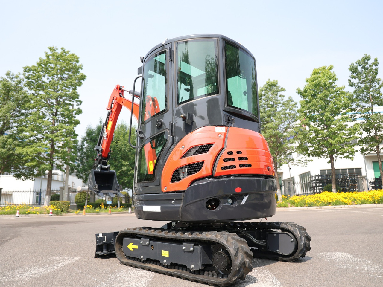 KUBOTA Diesel Mini excavator 2.5 Ton - Müller Machinery MB 25 Plus - VKSH - Miniexcavadora: foto 4 KUBOTA Diesel Mini excavator 2.5 Ton - Müller Machinery MB 25 Plus - VKSH - Miniexcavadora: foto 4