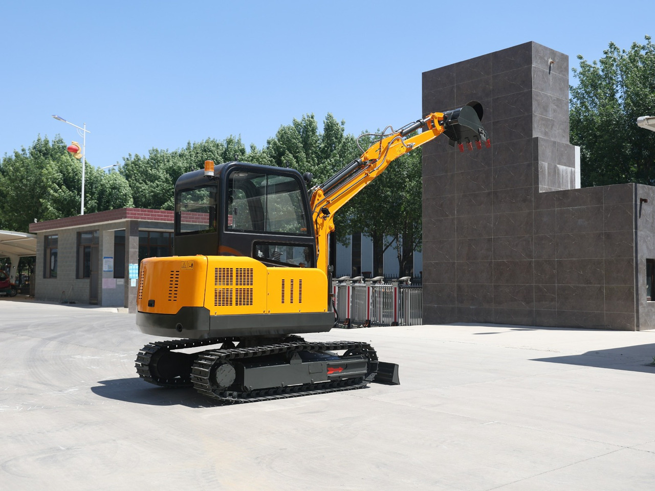 Müller Machinery Diesel Mini excavator 4 ton - Müller Machinery MB 40 - VKSH Xinchai 4D32 Series Motor - Miniexcavadora: foto 4 Müller Machinery Diesel Mini excavator 4 ton - Müller Machinery MB 40 - VKSH Xinchai 4D32 Series Motor - Miniexcavadora: foto 4