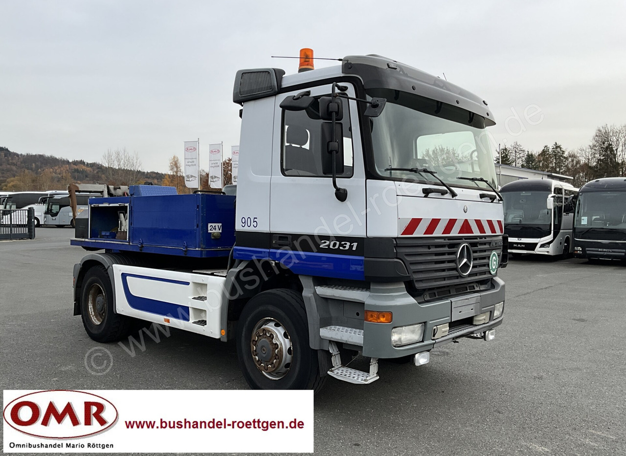 Mercedes-Benz Actros 2031 Abschlepper - Grua de remolque autos: foto 1 Mercedes-Benz Actros 2031 Abschlepper - Grua de remolque autos: foto 1