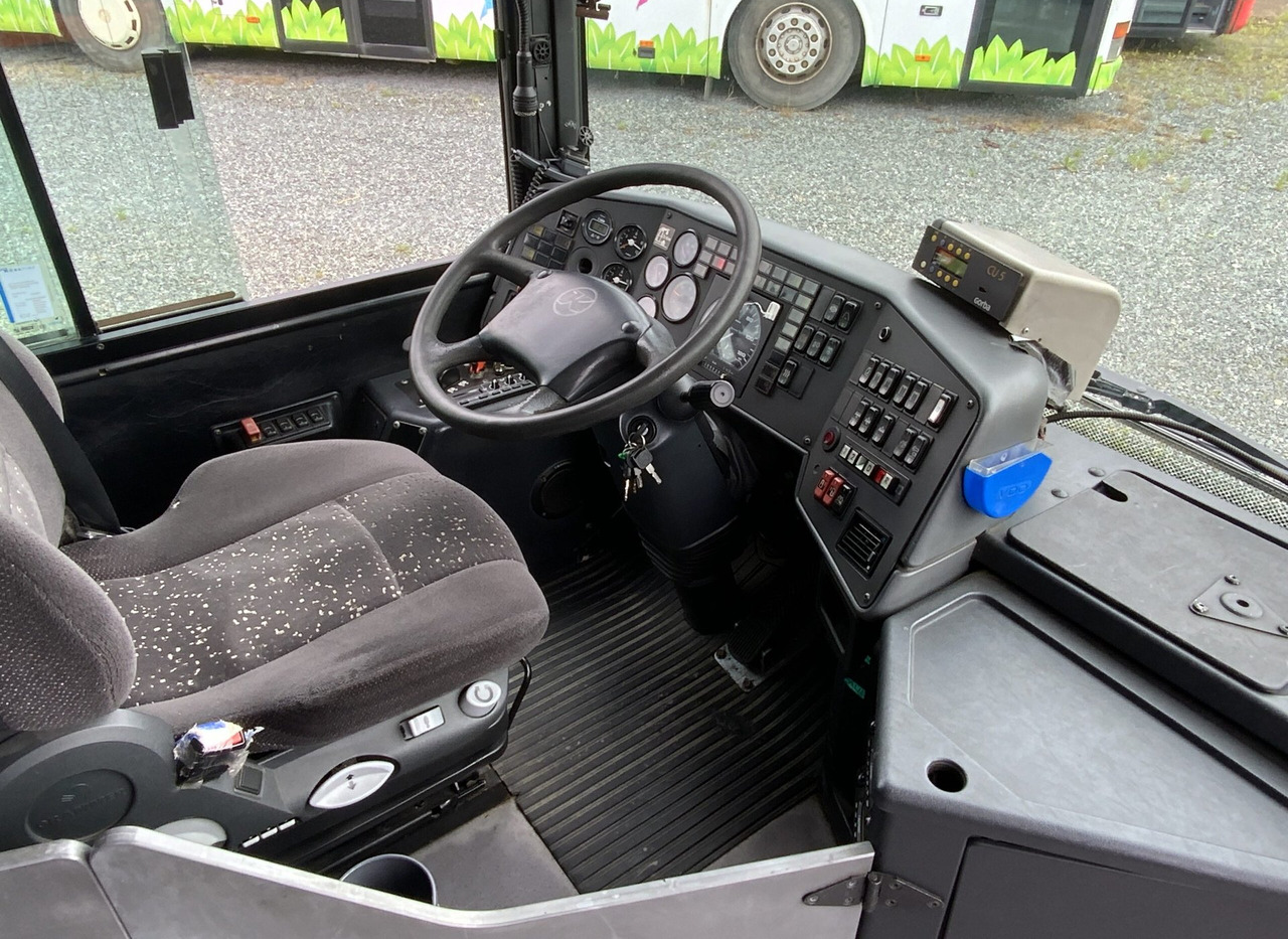 Foto del interior 1: Autobús urbano Setra S 315 NF