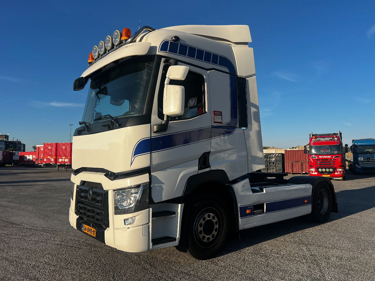Renault T430 EUro 6, Full spoilers - Cabeza tractora: foto 1 Renault T430 EUro 6, Full spoilers - Cabeza tractora: foto 1