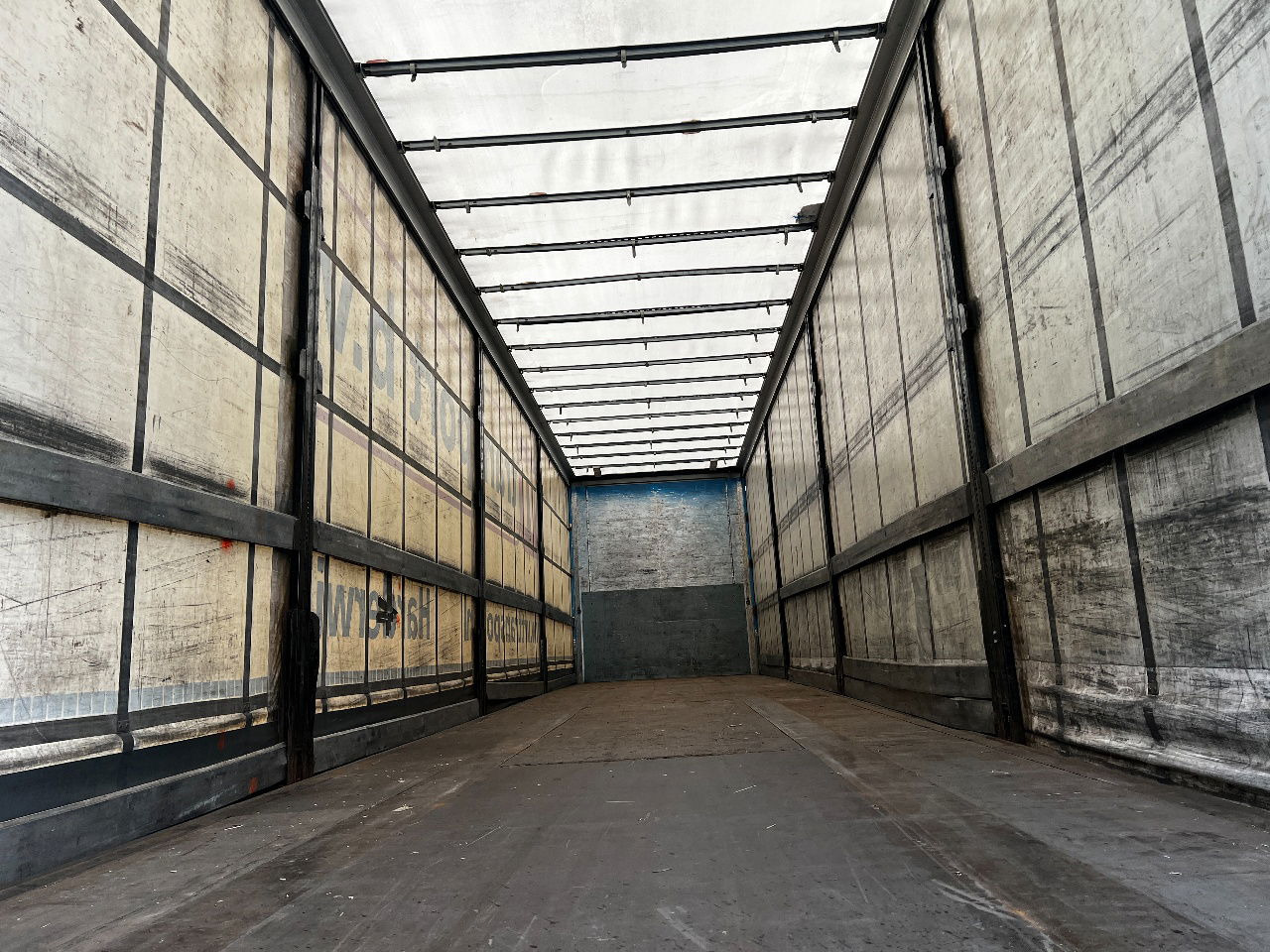 Kögel mega oplegger met SAF intrax - Semirremolque lona: foto 5 Kögel mega oplegger met SAF intrax - Semirremolque lona: foto 5