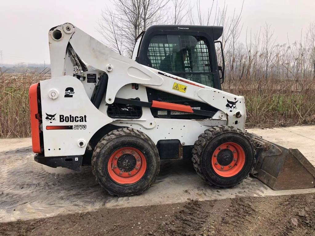 Bobcat T 770 - Excavadora de cadenas: foto 4 Bobcat T 770 - Excavadora de cadenas: foto 4