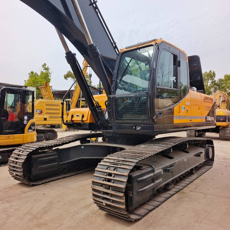 Hyundai 330LC-9T - Excavadora de cadenas: foto 1 Hyundai 330LC-9T - Excavadora de cadenas: foto 1