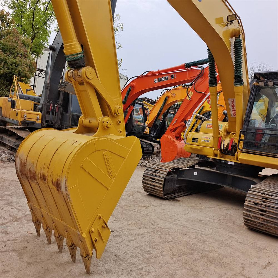Komatsu PC 220-8 - Excavadora de cadenas: foto 5 Komatsu PC 220-8 - Excavadora de cadenas: foto 5