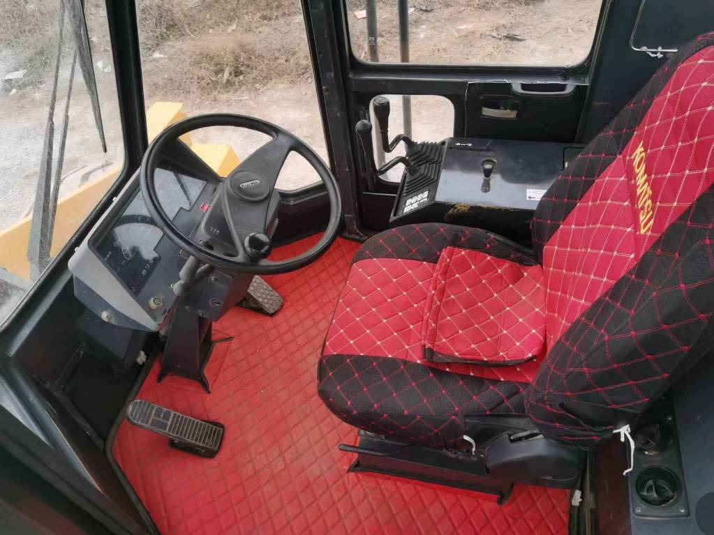 Leasing de  Komatsu WA 360-3 Komatsu WA 360-3: foto 6