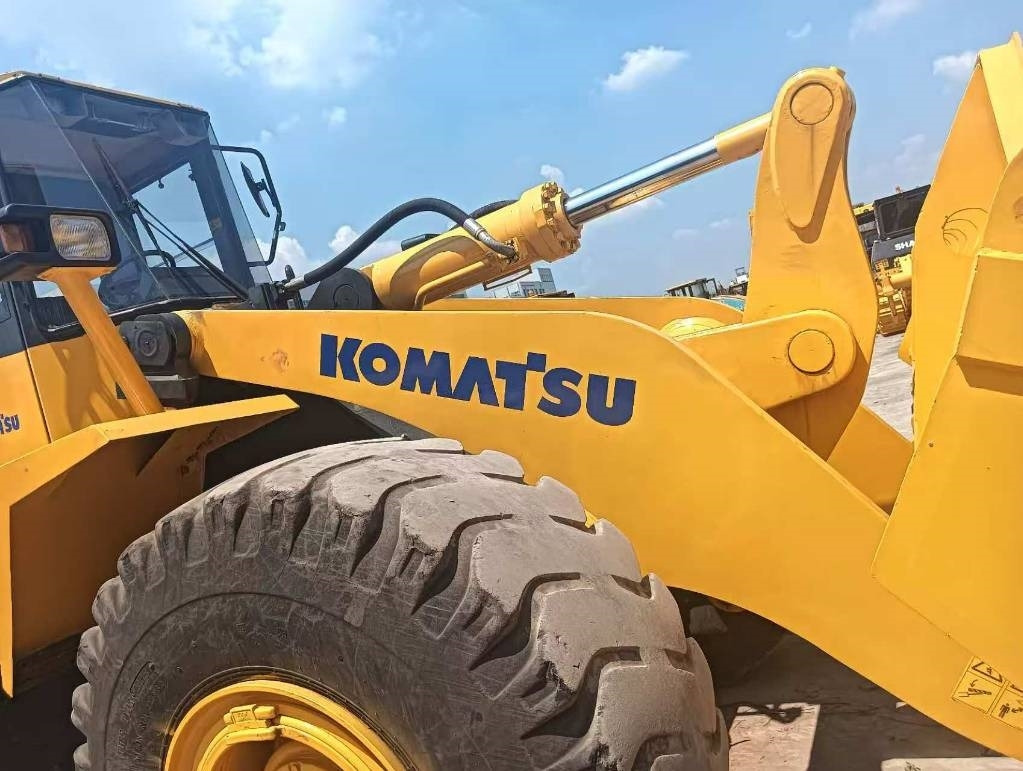 Cargadora de ruedas Komatsu WA 470-3: foto 10