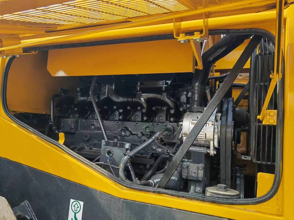 Komatsu WA 470-3 - Cargadora de ruedas: foto 4 Komatsu WA 470-3 - Cargadora de ruedas: foto 4
