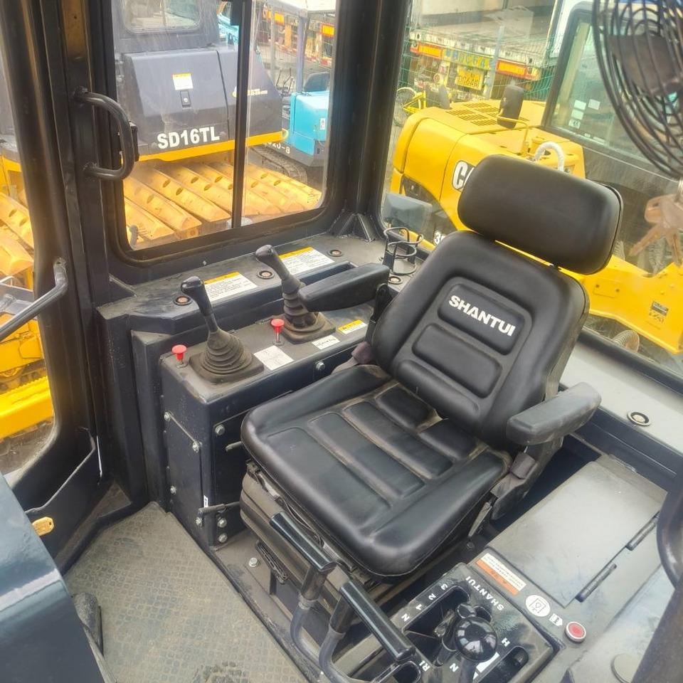 Shantui SD 16 - Bulldozer: foto 5 Shantui SD 16 - Bulldozer: foto 5