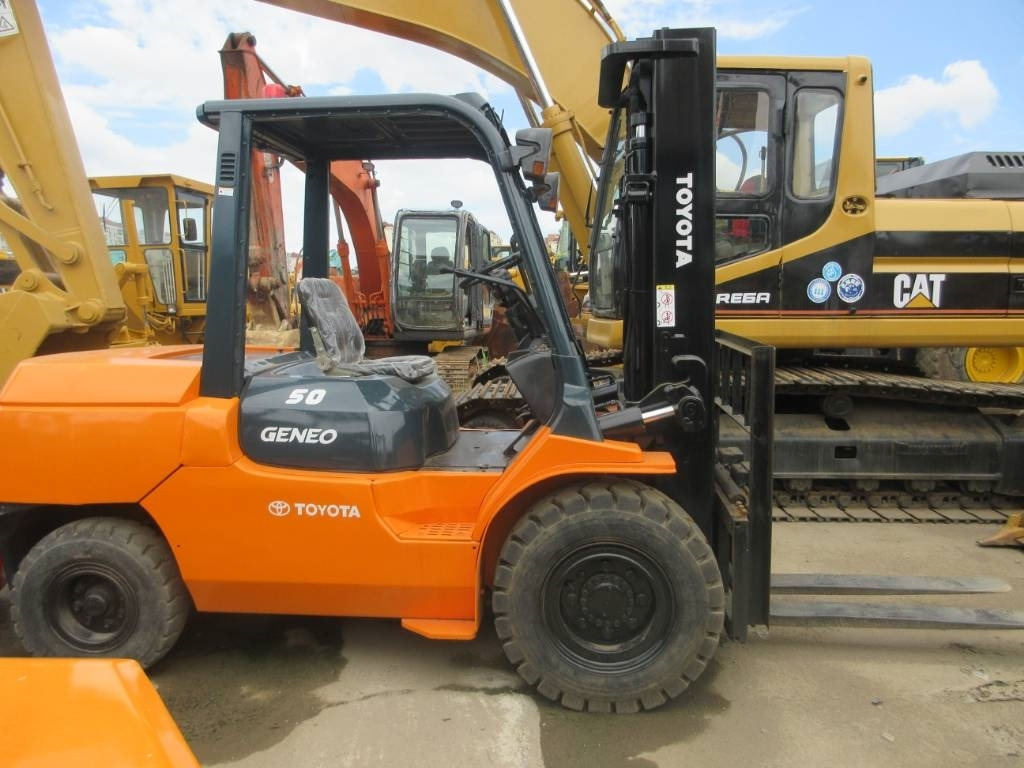 Carretilla elevadora diésel Toyota FD 50: foto 8 Carretilla elevadora diésel Toyota FD 50: foto 8