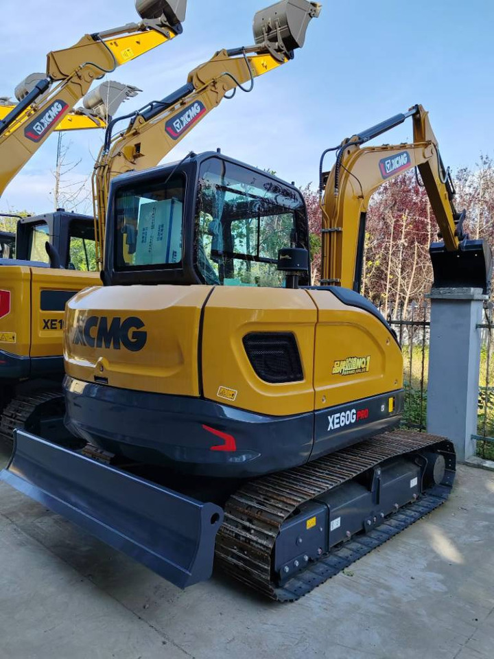 XCMG 100% new XE 60 G pro - Miniexcavadora: foto 1 XCMG 100% new XE 60 G pro - Miniexcavadora: foto 1