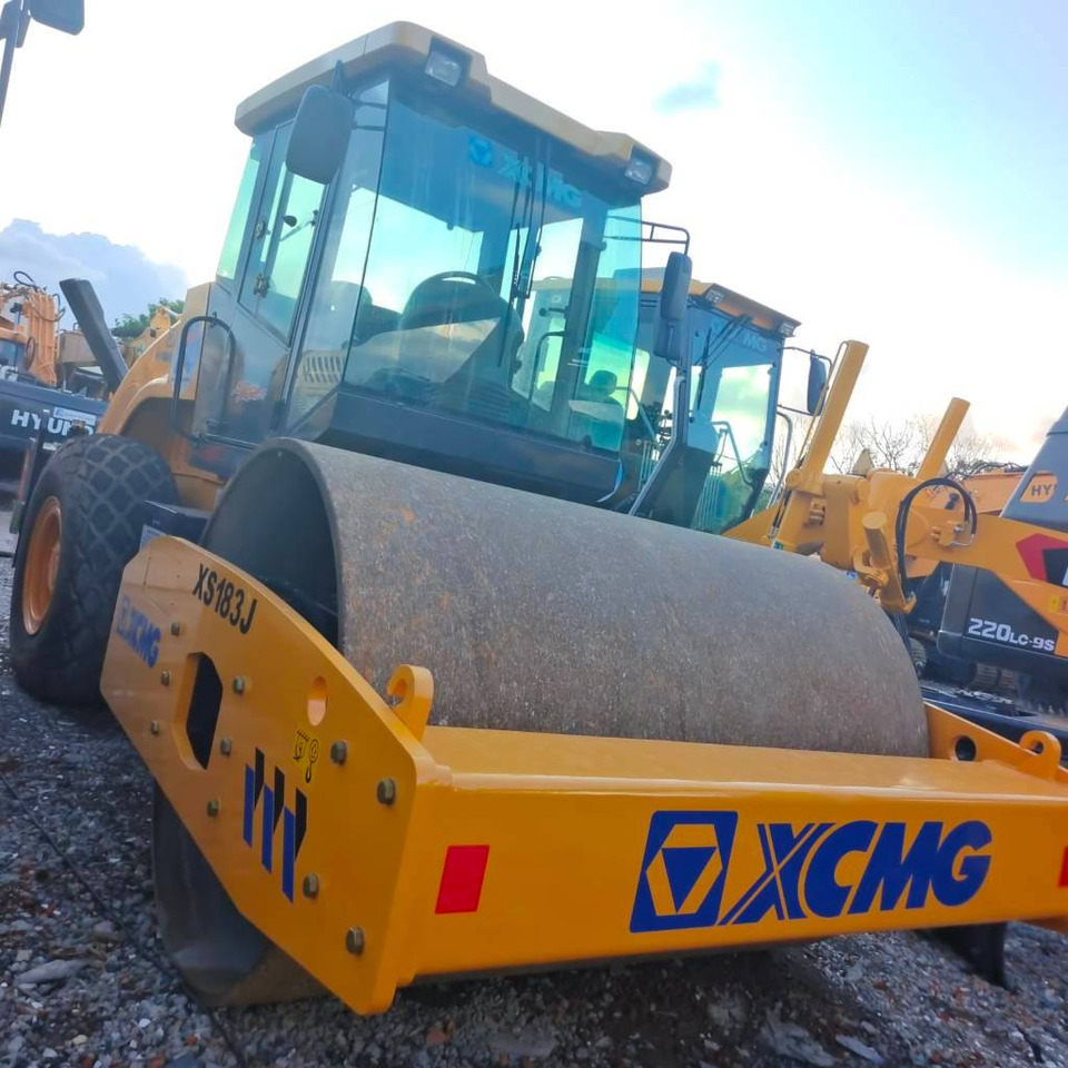 XCMG XS 183 J - Compactador: foto 3 XCMG XS 183 J - Compactador: foto 3