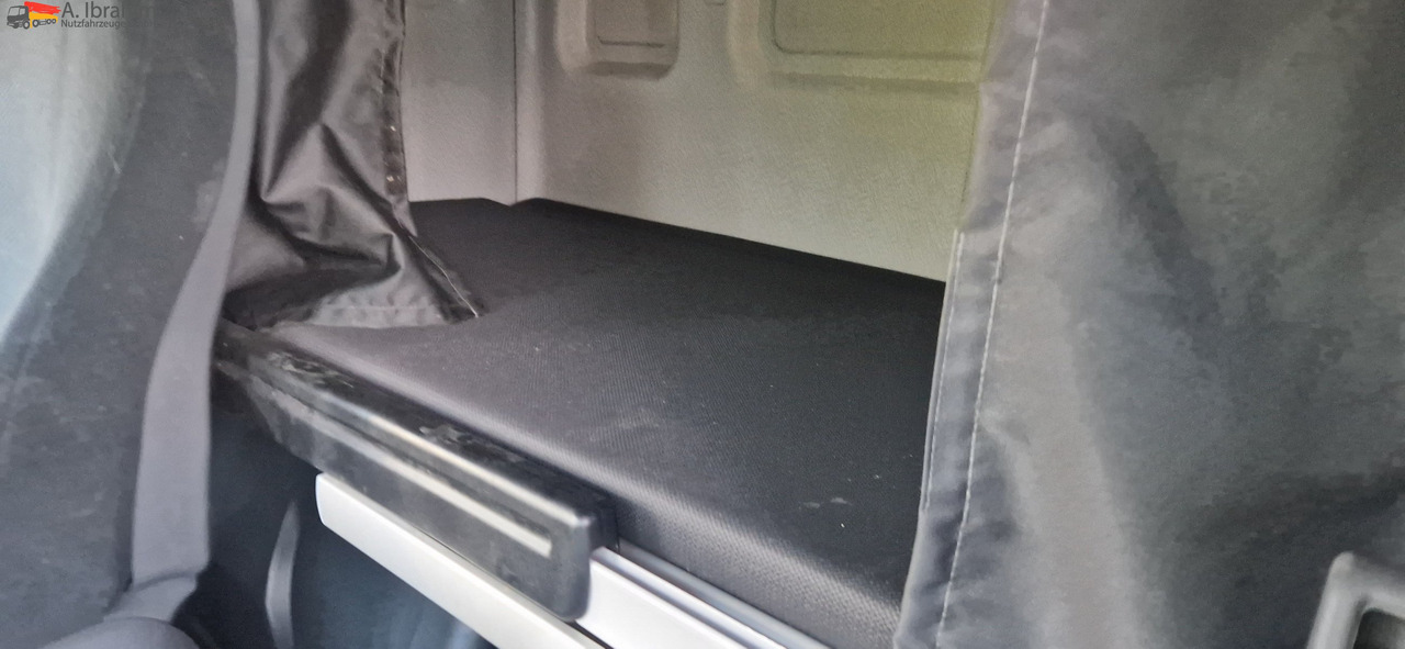 MAN TGS 18.400 PTO für Kompressor deutsches Fahrzeug - Cabeza tractora: foto 2 MAN TGS 18.400 PTO für Kompressor deutsches Fahrzeug - Cabeza tractora: foto 2