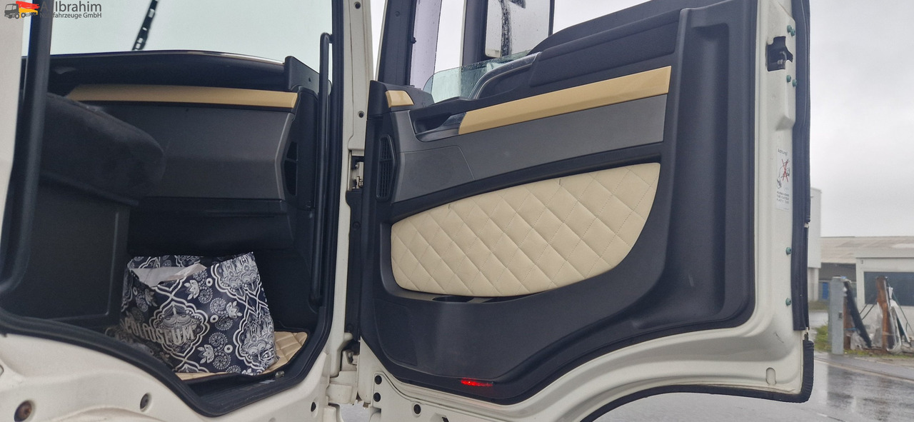 MAN TGS 18.440 Kipphydraulik, Zustand gut - Cabeza tractora: foto 4 MAN TGS 18.440 Kipphydraulik, Zustand gut - Cabeza tractora: foto 4