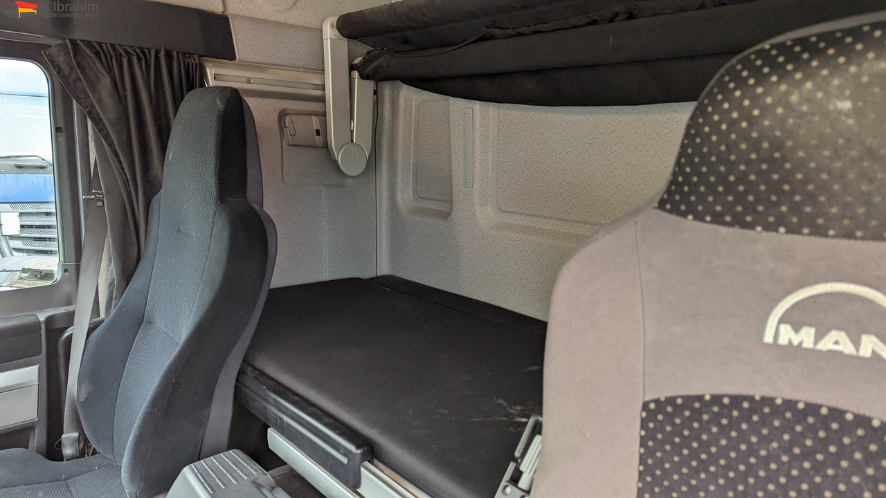 MAN TGS 18.440 PTO für Kompressor, Retarder - Cabeza tractora: foto 4 MAN TGS 18.440 PTO für Kompressor, Retarder - Cabeza tractora: foto 4