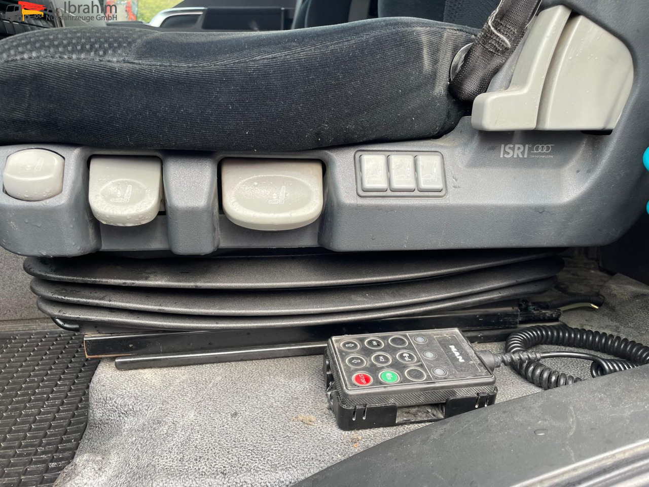 MAN TGS 18.440 Tüv 05 2026 | Euro 6 | 4x2 | Klima | Blatt Luft - Cabeza tractora: foto 3 MAN TGS 18.440 Tüv 05 2026 | Euro 6 | 4x2 | Klima | Blatt Luft - Cabeza tractora: foto 3