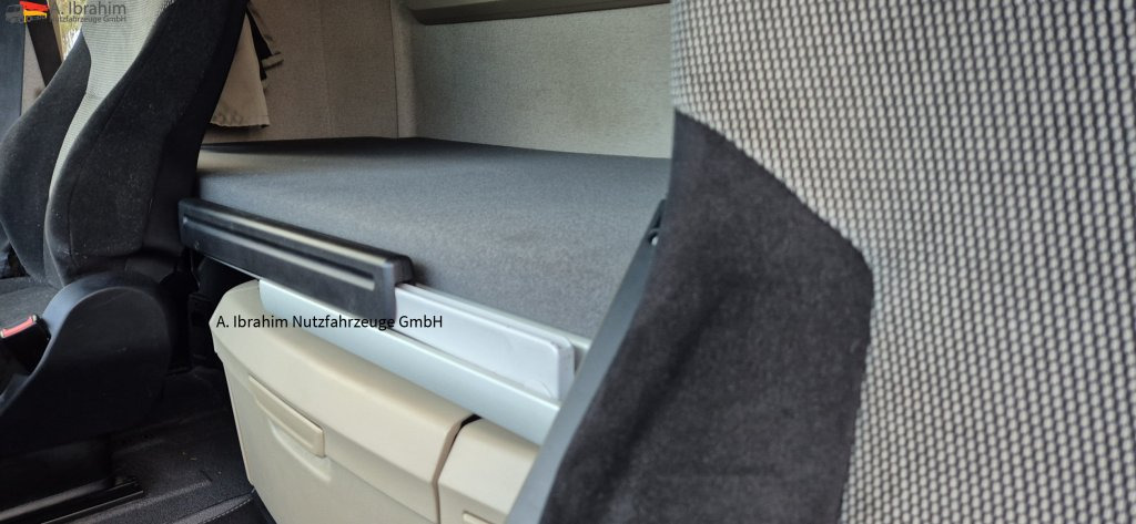 MAN TGX 18.470 Retarder, Klima - Cabeza tractora: foto 4 MAN TGX 18.470 Retarder, Klima - Cabeza tractora: foto 4