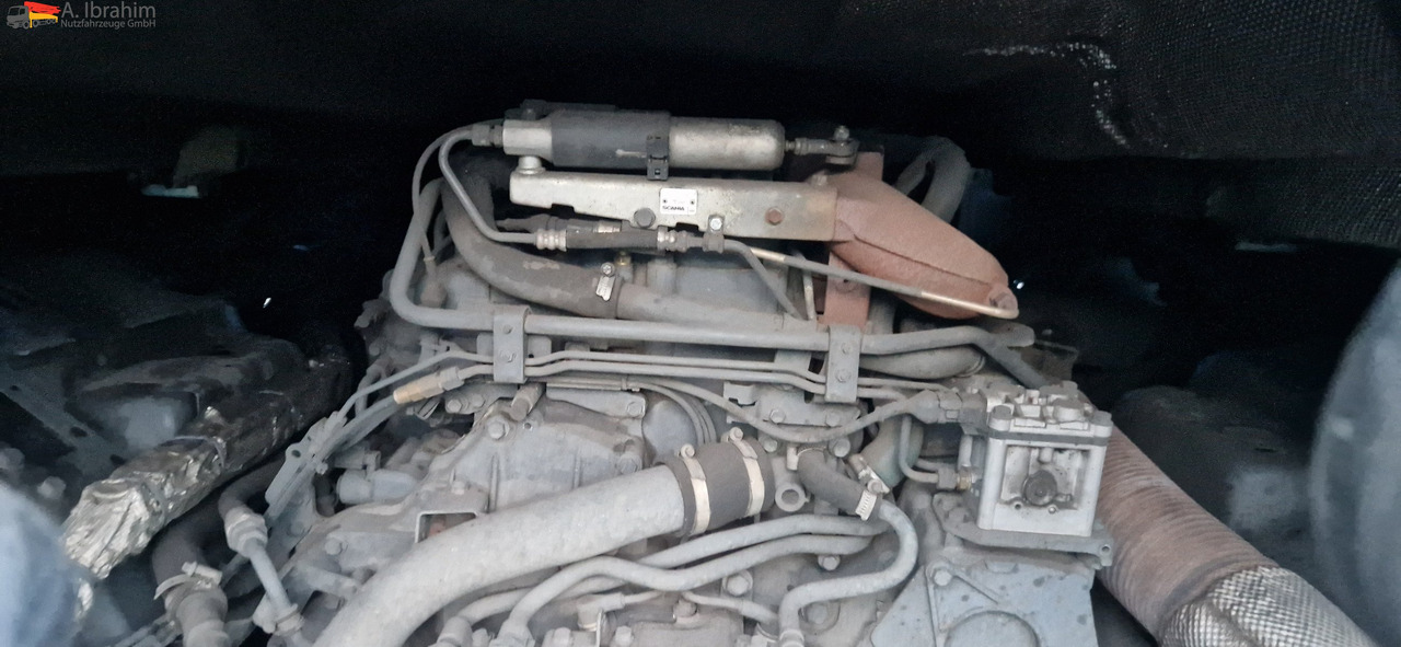 Scania R 480 Retarder, Klima, Zustand gut PTO für Kompressor - Cabeza tractora: foto 4 Scania R 480 Retarder, Klima, Zustand gut PTO für Kompressor - Cabeza tractora: foto 4